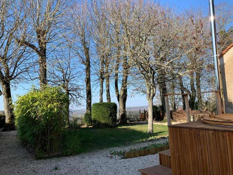 La Flavignienne Bed & Breakfast Flavigny-sur-Ozerain Exterior photo